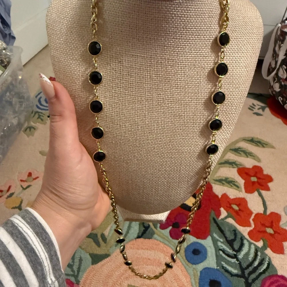 Elegant Gold and Black‎ Vintage Necklace